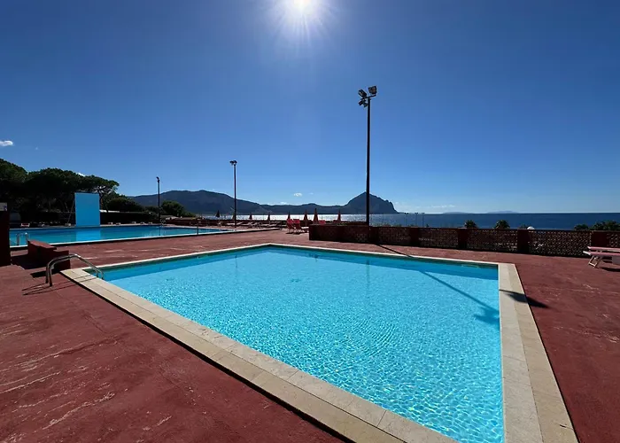 Hotel sulla spiaggia: Happy Camp Mobile Homes In El-Bahira Camping Village